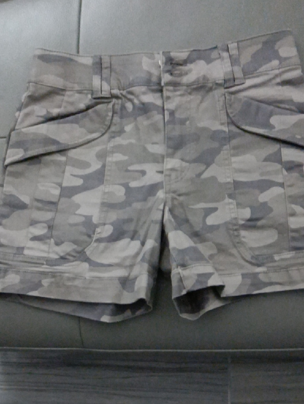 Democracy Gray Camo Cargo Shorts - BRAND NEW - Never Worn